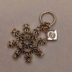 Chanel Beaute GWP keychain Monogram Snowflake